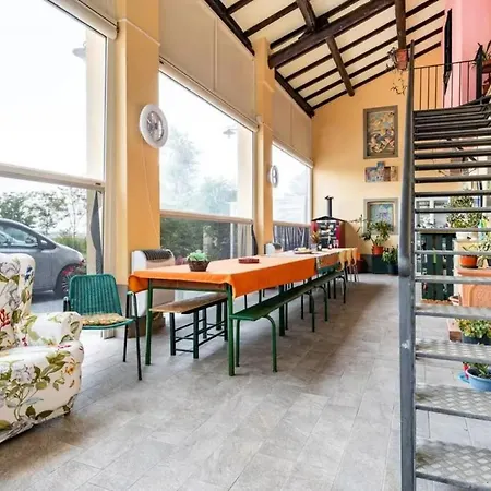 La Casa Di Anacleto 1 شقة بارما